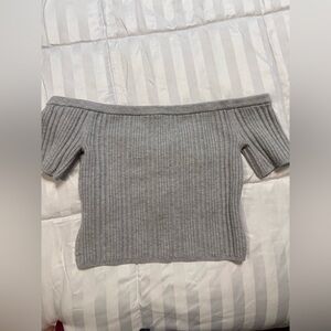 Aerie Gray Off-Shoulder crop top